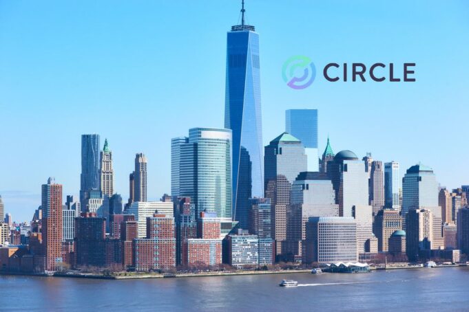 Circle USDC moves its headquarters to New York, aligning with Wall Street and preparing for its upcoming IPO, signaling stablecoin integration in finance.