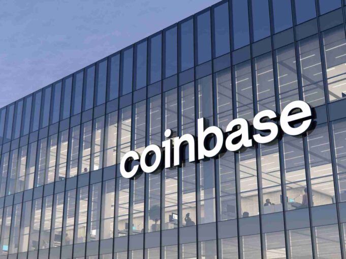 Coinbase will delist non-compliant stablecoins in Europe by 2024 due to MiCA regulations