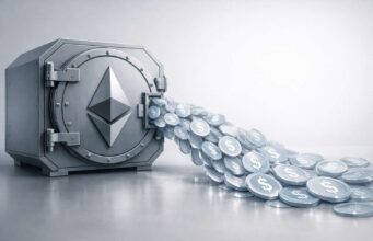 Coinbase Rolls Out USDC Loans Backed by Staked Ethereum Illustration showing staked Ethereum held securely in a vault while digital USDC flows outward, representing Coinbase USDC loans that allow users to borrow against cbETH without selling ETH.