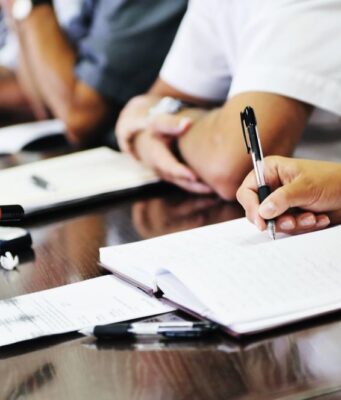 White House Crypto Meeting Ends Without Resolution on Stablecoin Yield